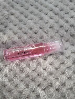 New Lottie Harley Quinn Color-Changing Lip Oil - Pink
